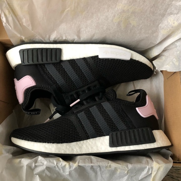 Adidas NMD R1 Women's Shoes Black/Pink - Picture 4 of 8